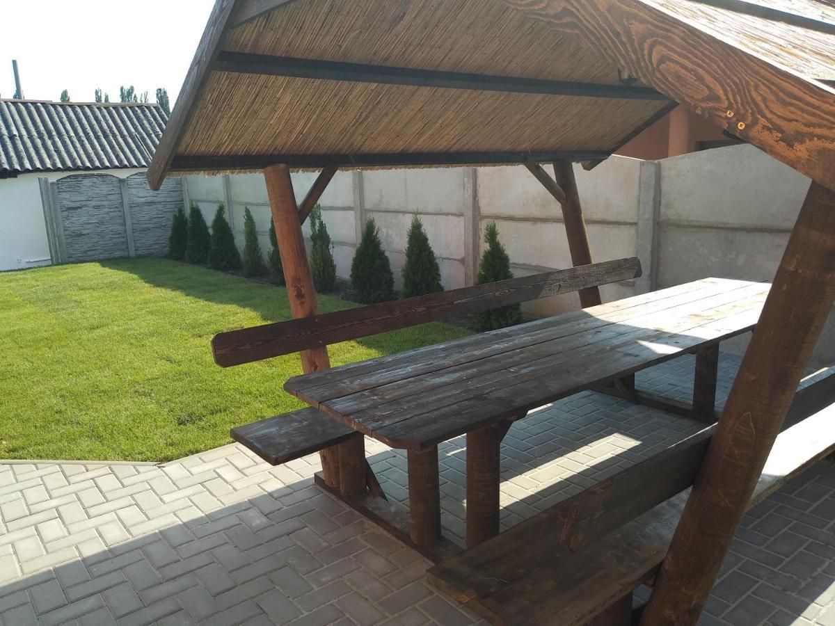 Villa Cuba Veľký Meder Exteriér fotografie